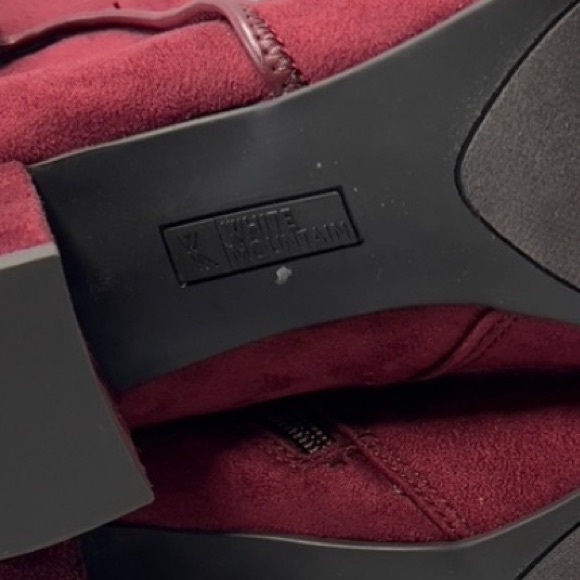 WHITE MOUNTAIN Women 9 1/2 Burgundy Red Suede Ankle Boot Heeled Bootie - Picture 13 of 13